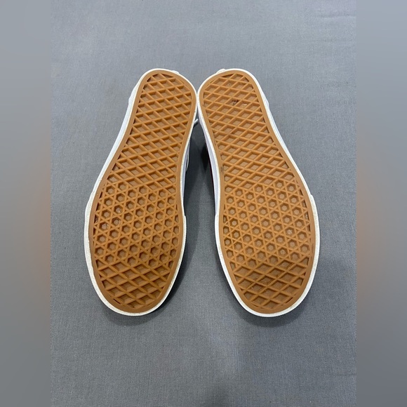 Vans Old Skool Shoe Size 6 burgundy color - Picture 5 of 6